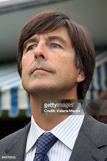Thomas Newman attends the Society of Composers & Lyrics Pre-Oscar Champagne Reception on February 21, 2009 in Beverly Hills, California.