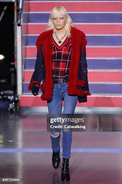 Model walks the runway at the TOMMYNOW by Tommy Hilfiger Fall Winter 2017 fashion show during London Fashion Week on September 19, 2017 in London,...