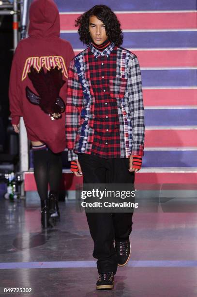 Model walks the runway at the TOMMYNOW by Tommy Hilfiger Fall Winter 2017 fashion show during London Fashion Week on September 19, 2017 in London,...