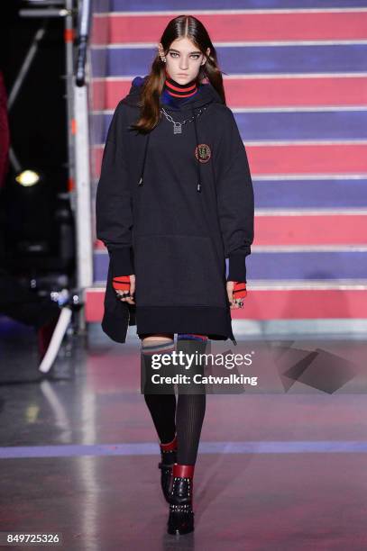 Model walks the runway at the TOMMYNOW by Tommy Hilfiger Fall Winter 2017 fashion show during London Fashion Week on September 19, 2017 in London,...