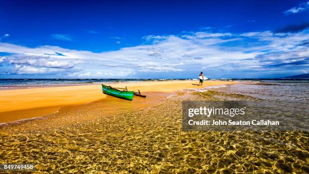 moya beach, on anjouan island - mutsamudu stock-fotos und bilder