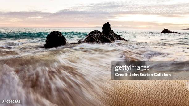 moya beach, on anjouan island - mutsamudu stock-fotos und bilder