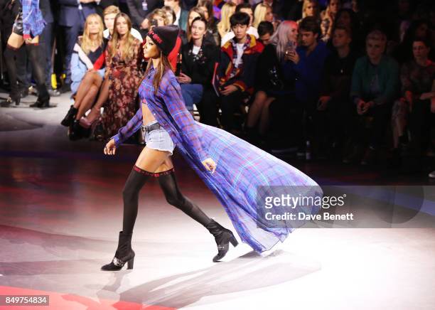 Jourdan Dunn attends the Tommy Hilfiger TOMMYNOW Fall 2017 Show during London Fashion Week September 2017 at The Roundhouse on September 19, 2017 in...