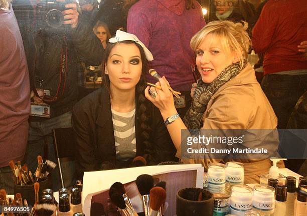 Daisy Lowe backstage at the PPQ show during London Fashion Week Autumn/Winter 2009 at Burlington Arcade on February 22, 2009 in London, England.