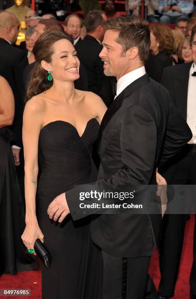 Actors Angelina Jolie and Brad Pitt arrives at the 81st Annual Academy Awards held at The Kodak Theatre on February 22, 2009 in Hollywood, California.