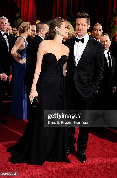 Actors Brad Pitt and Angelina Jolie arrive at the 81st Annual Academy Awards held at Kodak Theatre on February 22, 2009 in Los Angeles, California.