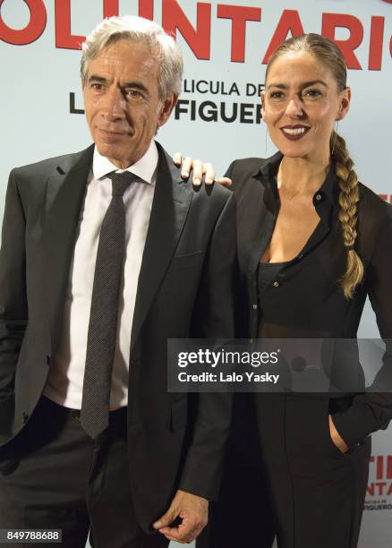 Imanol Arias and Irene Meritxell attend the premiere of 'Retiro Voluntario' at the Atlas Patio Bullrich Cinema on September 19, 2017 in Buenos Aires,...