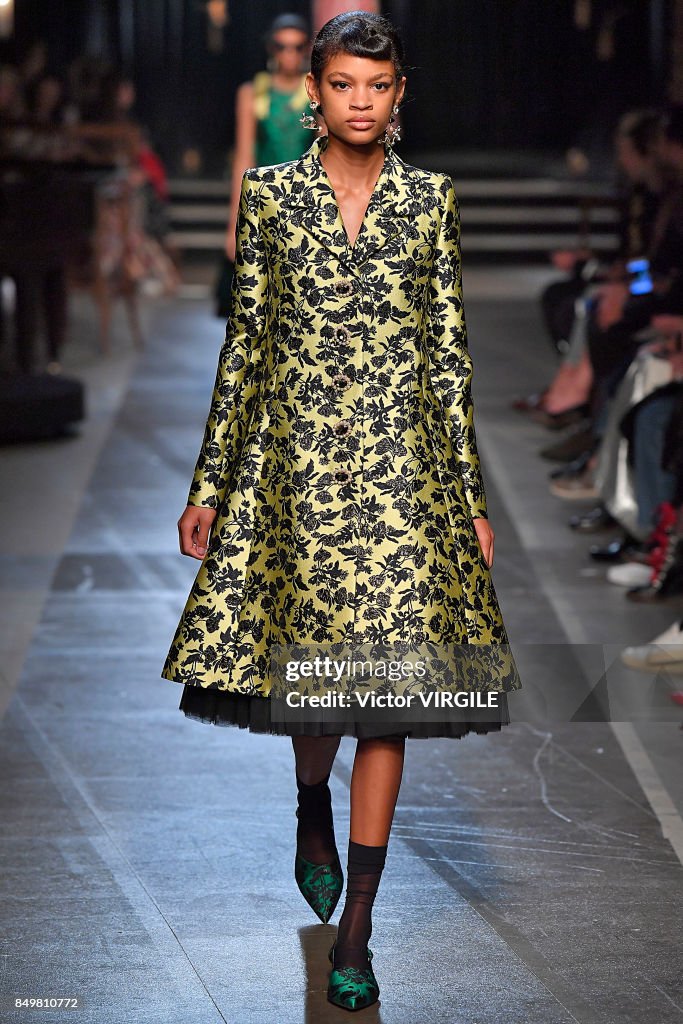 ERDEM - Runway - LFW September 2017