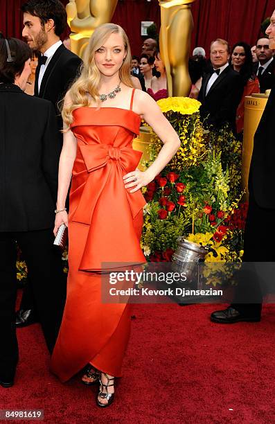 Actress Amanda Seyfried arrives at the 81st Annual Academy Awards held at Kodak Theatre on February 22, 2009 in Los Angeles, California.