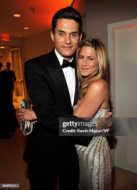 Musician John Mayer and actress Jennifer Aniston attends the 2009 Vanity Fair Oscar party hosted by Graydon Carter at the Sunset Tower Hotel on...