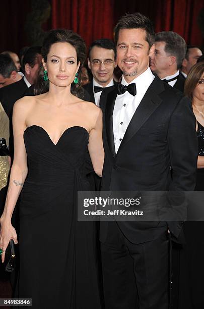 Actors Angelina Jolie and Brad Pitt arrive at the 81st Annual Academy Awards held at The Kodak Theatre on February 22, 2009 in Hollywood, California.