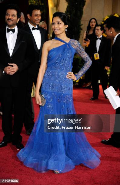 Actress Freida Pinto arrives at the 81st Annual Academy Awards held at Kodak Theatre on February 22, 2009 in Los Angeles, California.