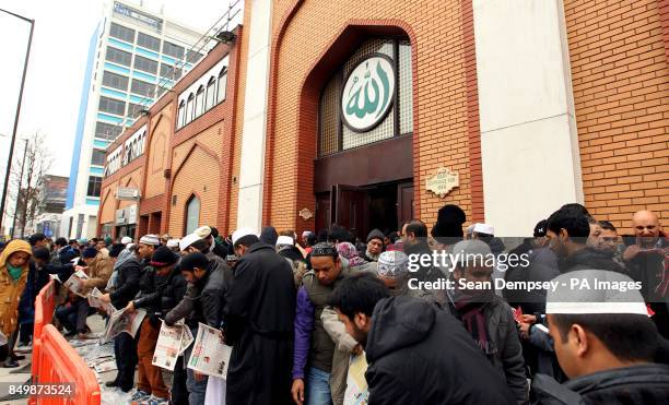 779 East London Mosque Stock Photos, High-Res Pictures, and Images