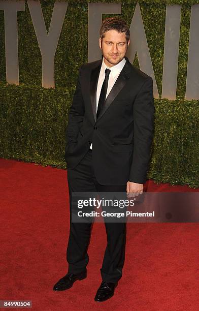 Actor Gerard Butler arrives at the 2009 Vanity Fair Oscar Party Hosted By Graydon Carter at the Sunset Tower on February 22, 2009 in West Hollywood,...