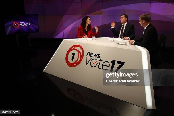 Presenter Mike Hosking chairs the TVNZ leaders debate between Labour Leader Jacinda Ardern and Prime Minister Bill English during the Vote 2017 2nd...