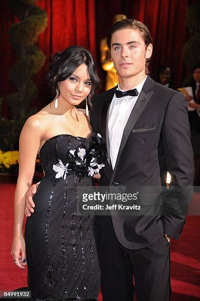 Actors Vanessa Hudgens and Zac Efron arrives at the 81st Annual Academy Awards held at The Kodak Theatre on February 22, 2009 in Hollywood,...