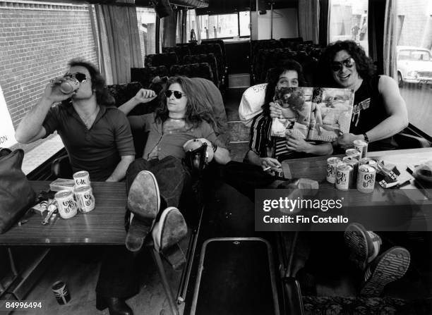 Photo of VAN HALEN and Alex VAN HALEN and Eddie VAN HALEN and David LEE ROTH and Michael ANTHONY, L-R. Michael Anthony, David Lee Roth, Eddie Van...