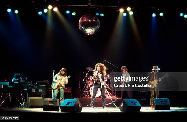 Photo of Bernie MARSDEN and WHITESNAKE and Pete SOLLEY and Neil MURRAY and Micky MOODY and David COVERDALE, L-R: Pete Solley, Bernie Marsden, David...