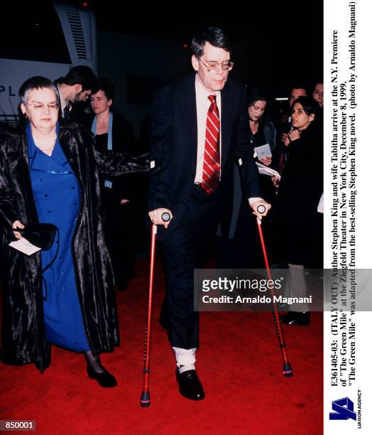 Author Stephen King and wife Tabitha arrive at the N.Y. Premiere of "The Green Mile" at the Ziegfeld Theater in New York City, December 8, 1999. "The...