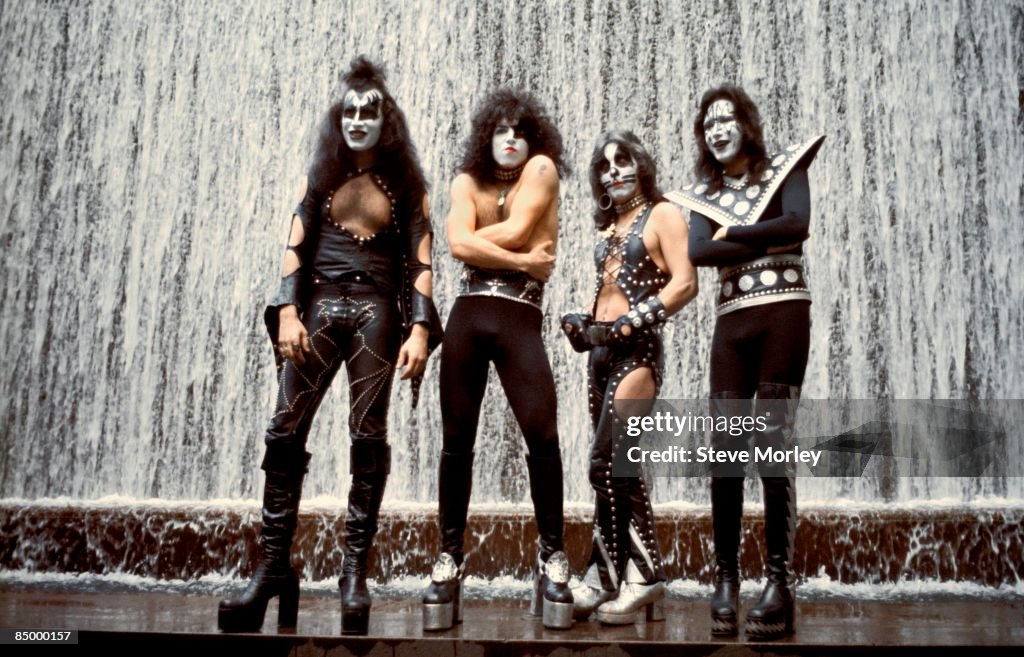 Photo of Gene SIMMONS and KISS and Peter CRISS and Paul STANLEY and Ace FREHLEY