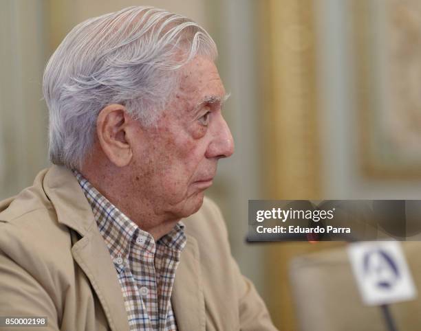 Writer Mario Vargas Llosa attends the 'Conversacion en Princeton' press conference at Casa de America on September 20, 2017 in Madrid, Spain.