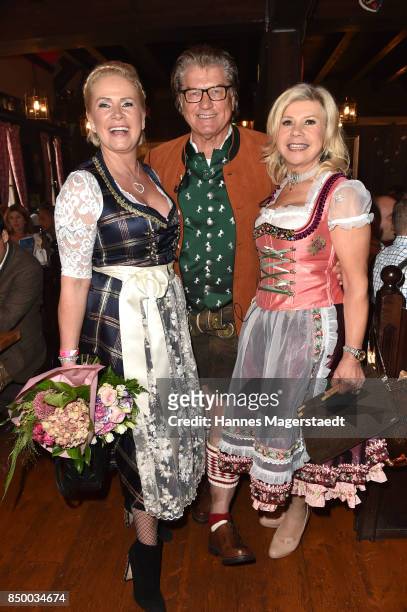Claudia Effenberg, Michael Hartl and Marianne Hartl the Charity Lunch at 'Zur Bratwurst' during the Oktoberfest 2017 on September 20, 2017 in Munich,...