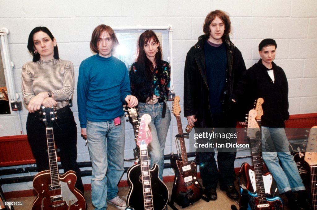 Photo of Kevin SHIELDS and Debbie GOOGE and Colm O'CIOSOIG and Bilinda BUTCHER and Anna QUIMBY and MY BLOODY VALENTINE
