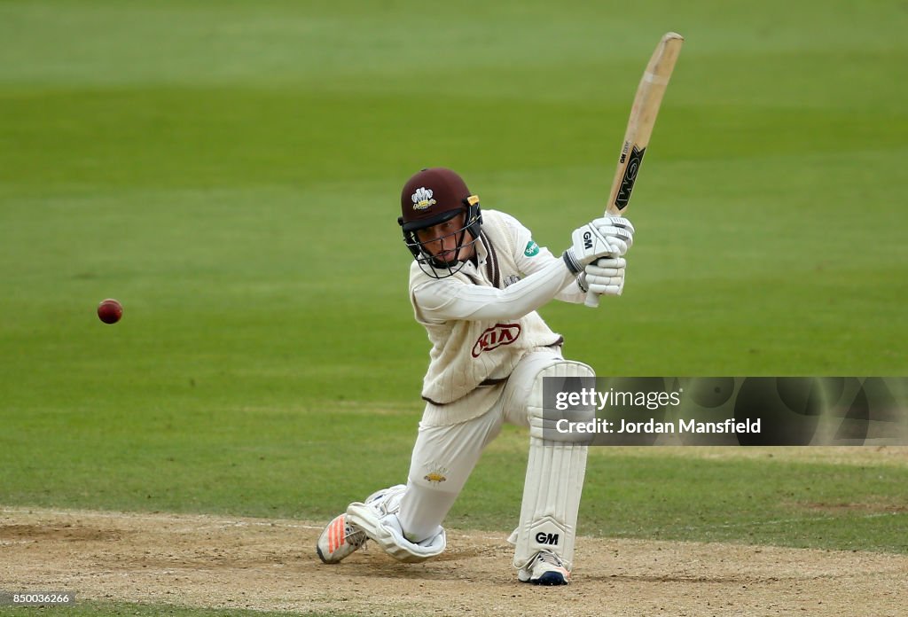 Surrey v Somerset - Specsavers County Championship: Division One