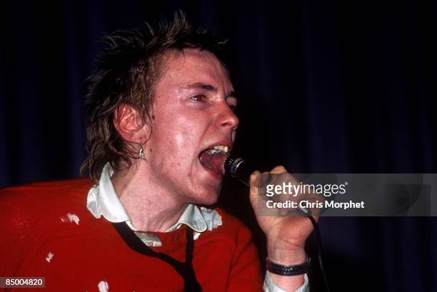 Photo of Johnny ROTTEN and SEX PISTOLS; Johnny Rotten performing live onstage at Dunstable's Queensway Hall