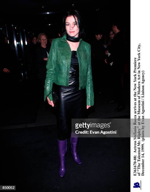 Actress Stefania Rocca arrives at the New York Premiere of "The Talented Mr. Ripley" at the Museum of Modern Art in New York City, December 14, 1999.