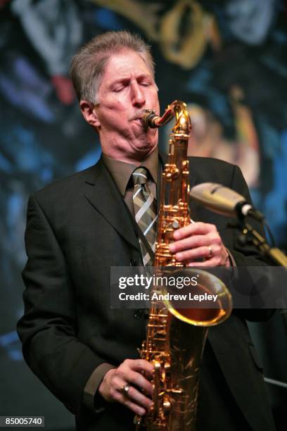 M Intzar R 126 Bob Mintzer Photos & High Res Pictures - Getty Images