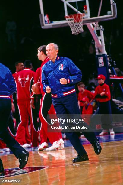 Referee, Dick Bavetta warms up before a game at Memorial Coliseum in Portland, Oregon circa 1991. NOTE TO USER: User expressly acknowledges and...