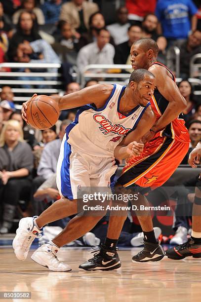 Fred Jones of the Los Angeles Clippers handles the ball during a game against the Golden State Warriors at Staples Center on February 23, 2009 in Los...