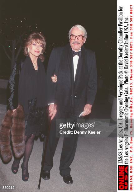 Los Angeles, CA. Gregory and Veronique Peck at the Dorothy Chandler Pavilion for the Los Angeles Philharmonic Opening Gala.