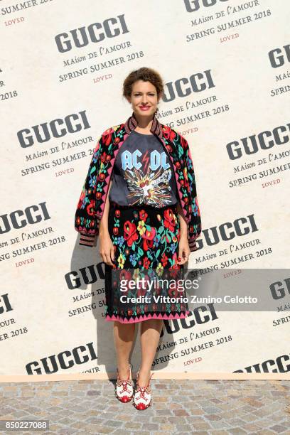 Ginevra Elkann arrives at the Gucci show during Milan Fashion Week Spring/Summer 2018 on September 20, 2017 in Milan, Italy.