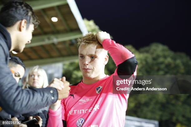 Goalkeeper Isak Pettersson of Halmstad BK greets fans after the game at Orjans Vall on September 20, 2017 in Halmstad, Sweden.