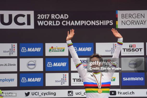 90th Road World Championships 2017 / ITT Men Elite Podium / Tom DUMOULIN Gold Medal / Celebration / Bergen - Bergen- Mount Floyen 316m / Individual...