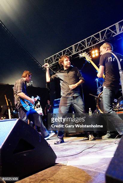 Photo of BOYSETSFIRE, Boysetsfire performing at Leeds Festival 2006