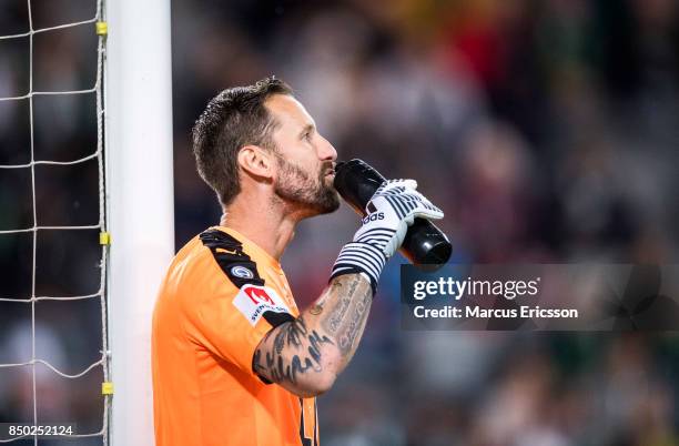 Johan Wiland, goalkeeper of Hammarby IF during the Allsvenskan match between Hammarby IF and IFK Goteborg at Tele2 Arena on September 20, 2017 in...