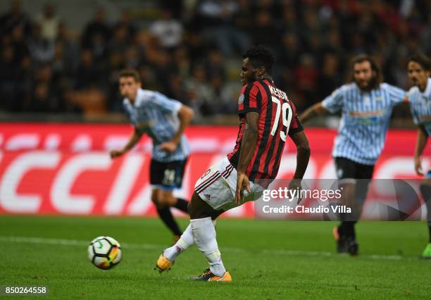 Frank Kessié of AC Milan scores the second goal during the Serie A match between AC Milan and Spal at Stadio Giuseppe Meazza on September 20, 2017 in...