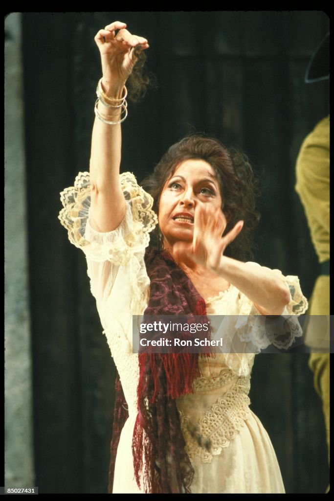 Photo of Theresa BERGANZA and CARMEN (OPERA)