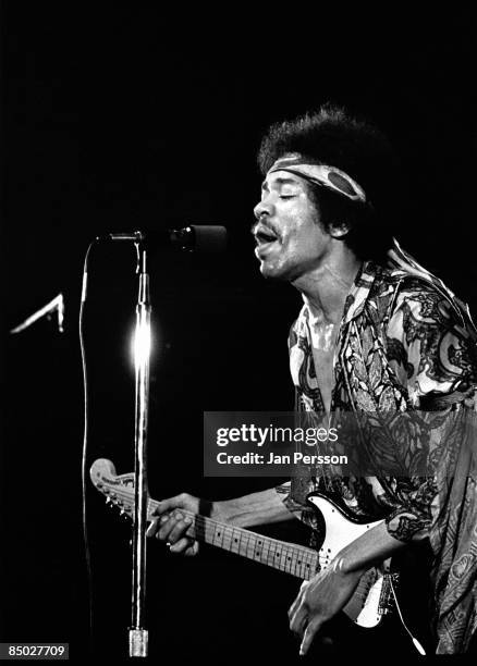 Photo of Jimi Hendrix 12; Jimi Hendrix KB-Hallen Copenhagen September 3 1970