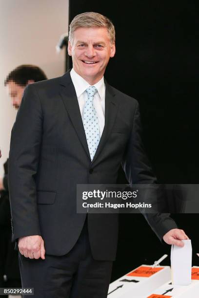 Prime Minister Bill English casts his vote for the 2017 General Election at Asteron Tower on September 21, 2017 in Wellington, New Zealand. Voters...