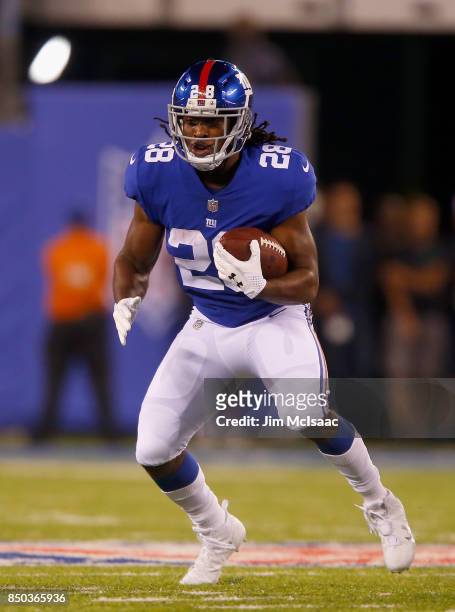 Paul Perkins of the New York Giants in action against the Detroit Lions on September 18, 2017 at MetLife Stadium in East Rutherford, New Jersey. The...
