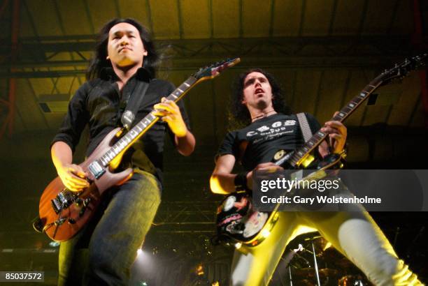 Photo of DRAGONFORCE and Sam TOTMAN and Herman LI and DRAGON FORCE, Herman Li & Sam Totman