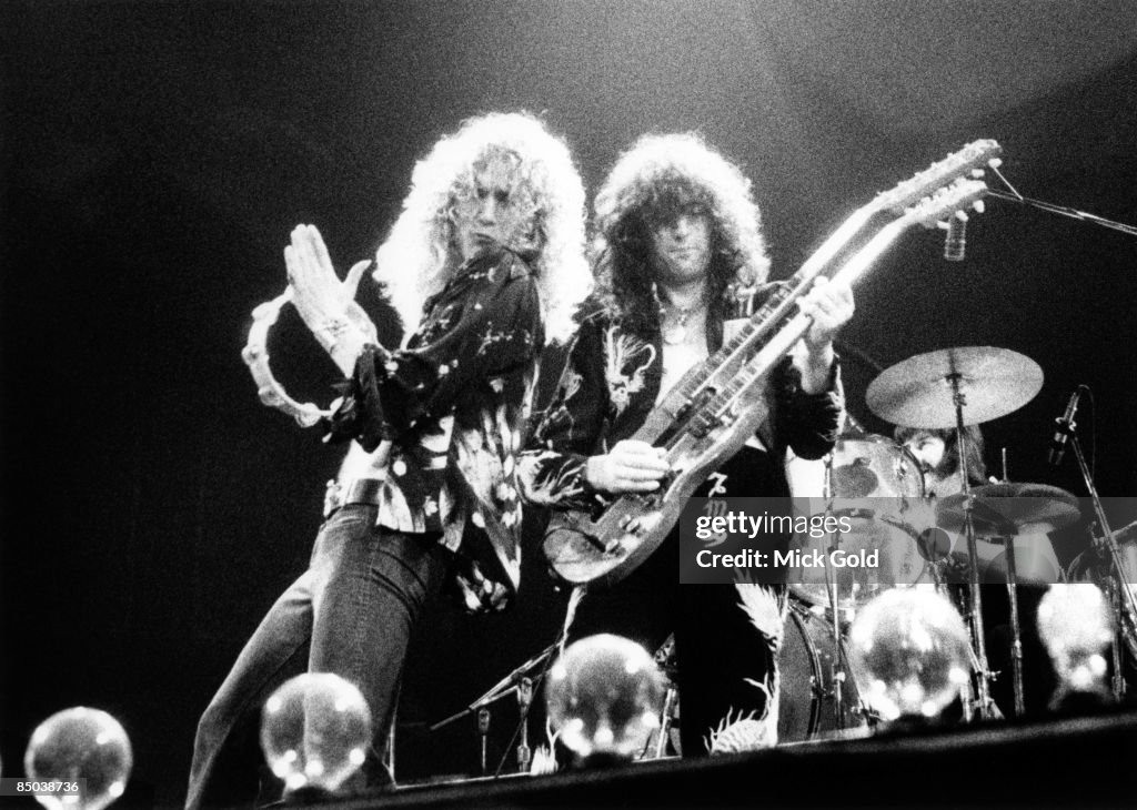 Photo of Jimmy PAGE and Robert PLANT and LED ZEPPELIN