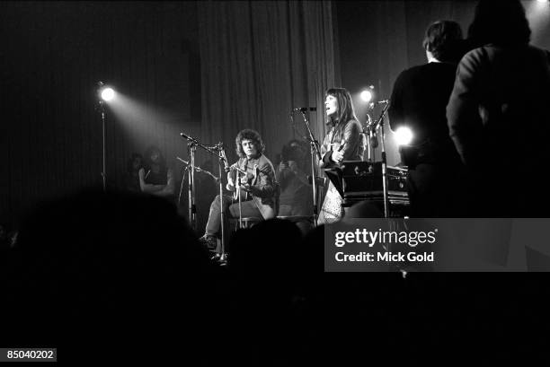 Singer Lula Reed 32 Lou Reed 1972 Photos & High Res Pictures - Getty Images