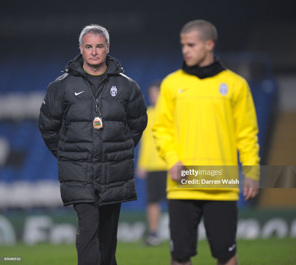 Chelsea & Juventus Training & Press Conference