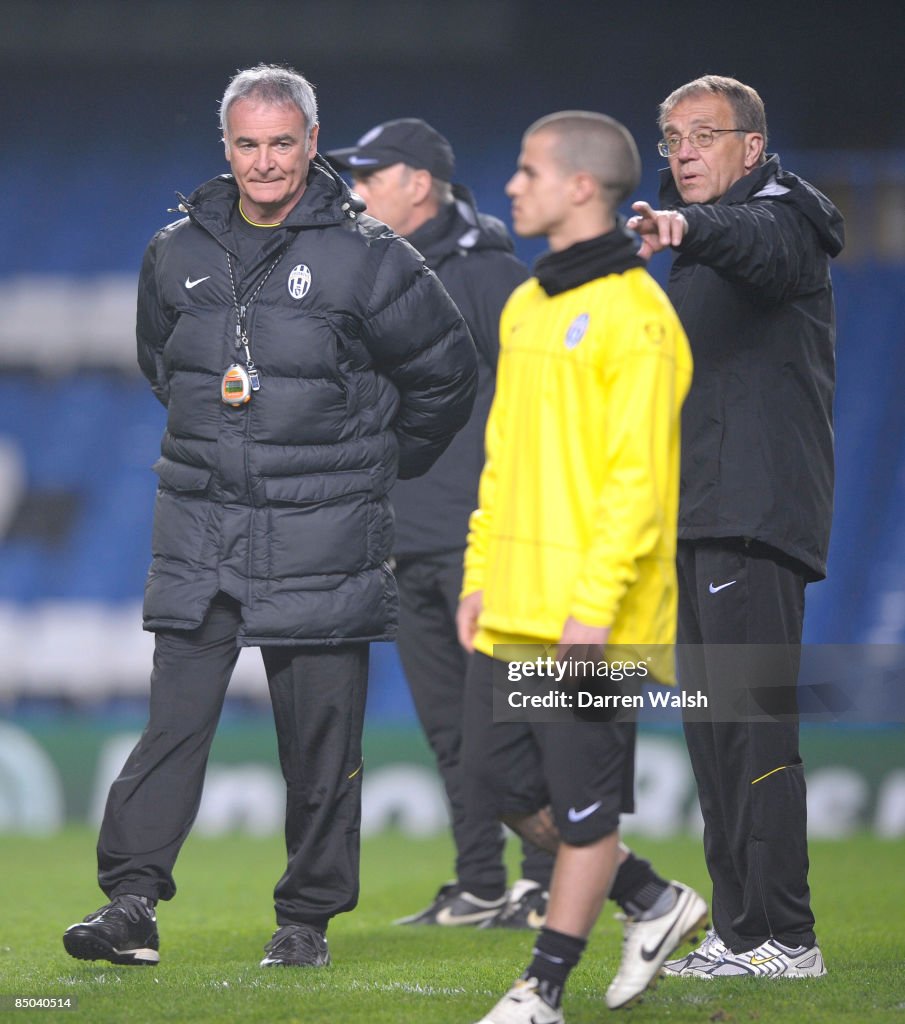 Chelsea & Juventus Training & Press Conference