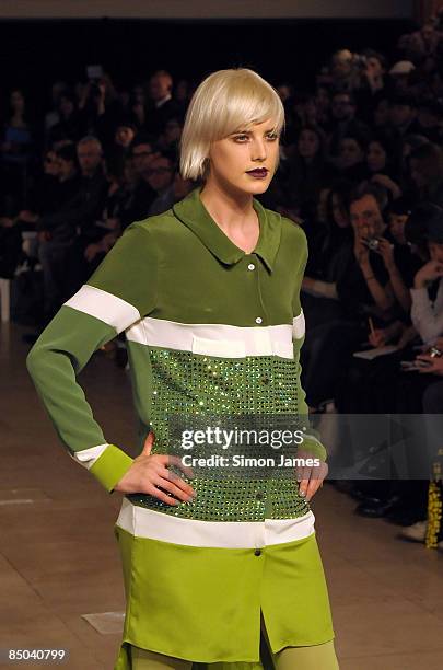 Agyness Deyn walks the runway in the House of Holland show during London Fashion Week Autumn/Winter 2009 at Quaglino's on February 24, 2009 in...